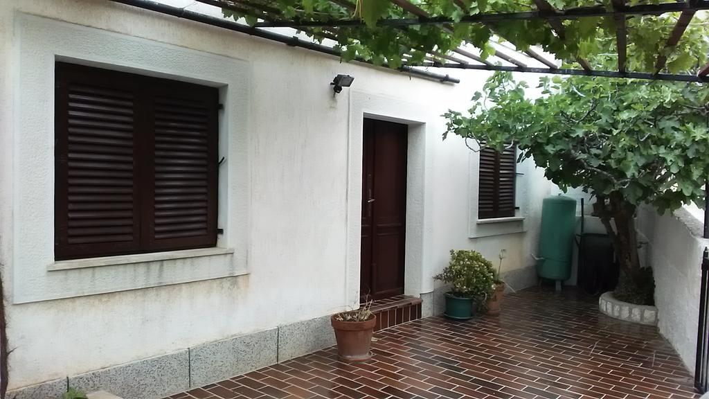 Apartman Legac Starigrad  Zewnętrze zdjęcie