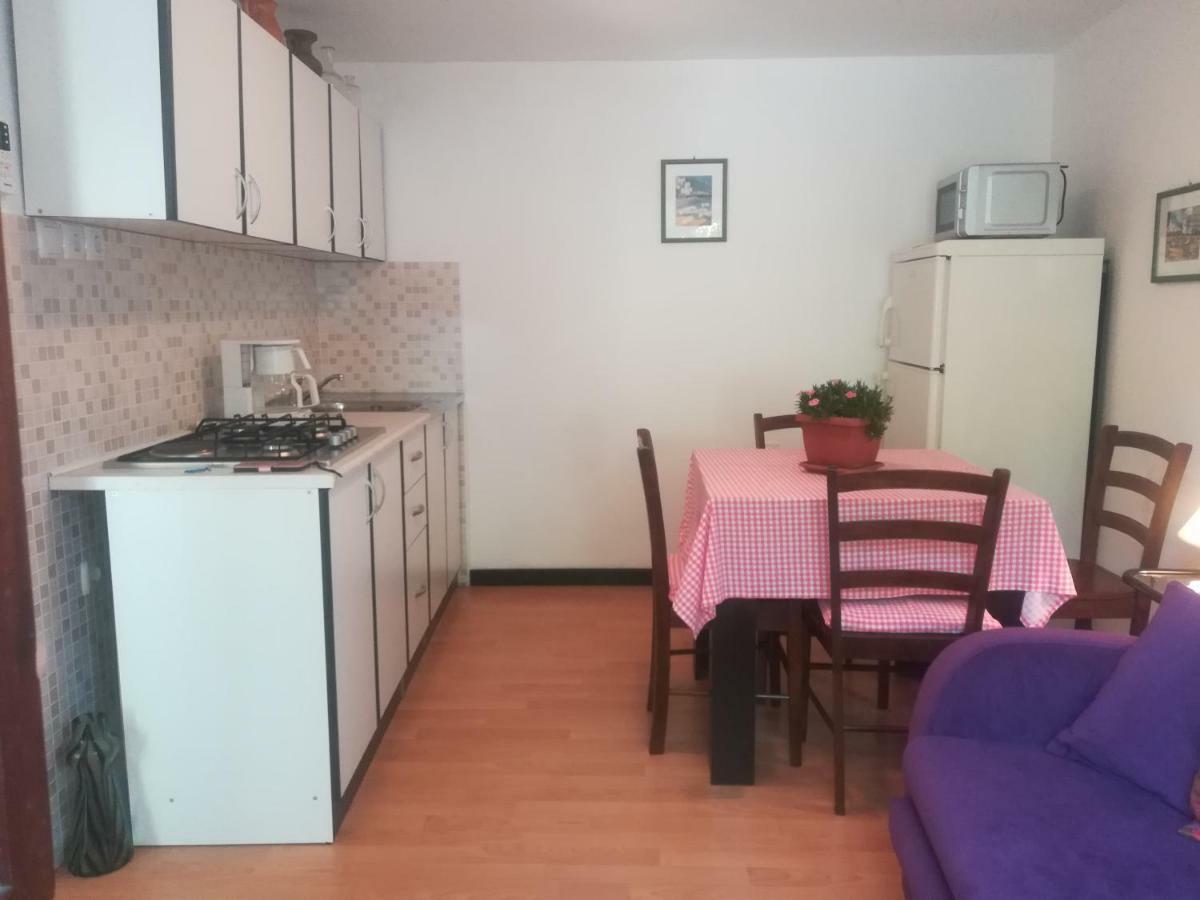 Apartman Legac Starigrad  Zewnętrze zdjęcie